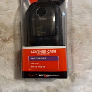 Motorola Black Leather Phone Case for V710/E815